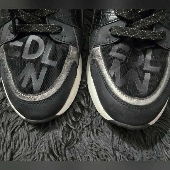 Sam Edelman | Black White Fashion Sneakers Sz 10 - Picture 2 of 9